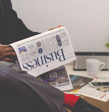 OneNote for iOS and Mac lets you attach files