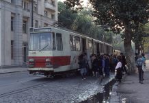 Piaţa Unirii-statia tramvaiului 32