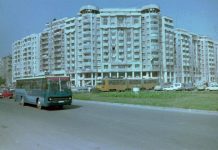 Piata Muncii in anii 90.
