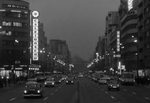 București, Seara pe b-dul Magheru, 1971
