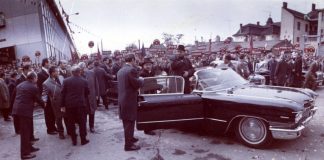 Nicolae Ceaușescu în vizita la fabrica „23 August” din Satu Mare 3 oct 1972
