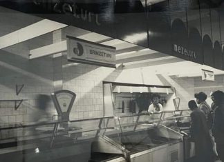 La magazin Decembrie 1985