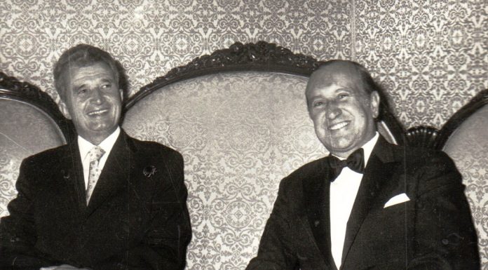 „COLUMBIA VĂ SALUTĂ, PREȘEDINTE CEAUSESCU!”